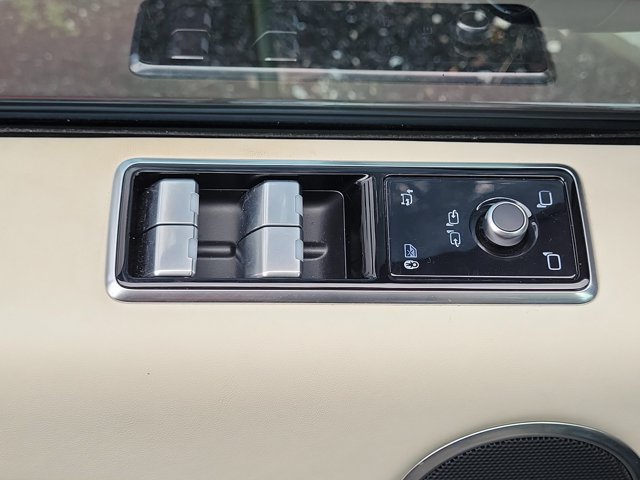 Used 2022 Land Rover Range Rover Sport HST AWD/4WD image 27