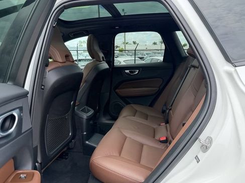 Used 2024 Volvo XC60 T8 Plus AWD/4WD image 11