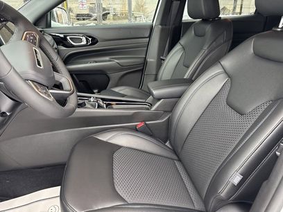 New 2026 Jeep Compass Latitude