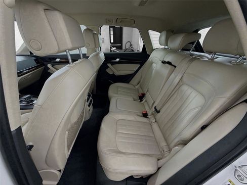 Used 2020 Audi Q5 2.0T Premium image 23