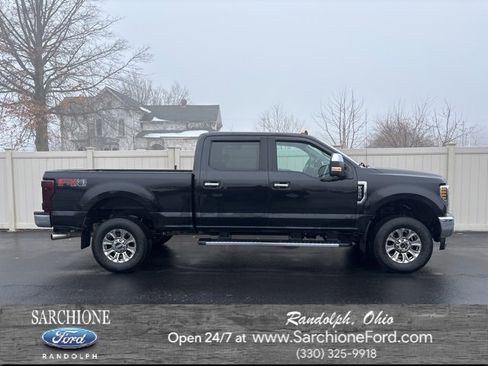 Used 2019 Ford F250 Lariat w/ Chrome Package image 1