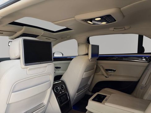 Used 2015 Bentley Flying Spur V8 AWD/4WD image 18