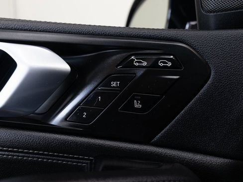 Used 2022 BMW X6 M50i w/ Executive Package image 17