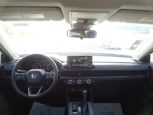 Certified 2025 Honda CR-V EX image 11