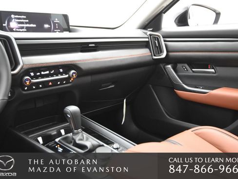 Used 2025 MAZDA CX-50 AWD 2.5 Turbo w/ Premium Pkg image 23