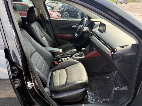 Used 2017 MAZDA CX-3 Touring FWD image 9