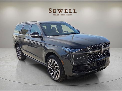 New 2026 Lincoln Navigator Black Label image 6