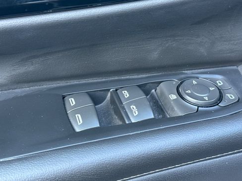 Used 2025 Chevrolet Tahoe Z71 image 13