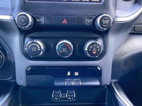 Used 2021 RAM 1500 Big Horn image 32