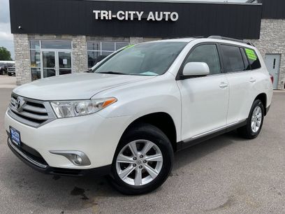 Used 2012 Toyota Highlander SE w/ Tow Pkg