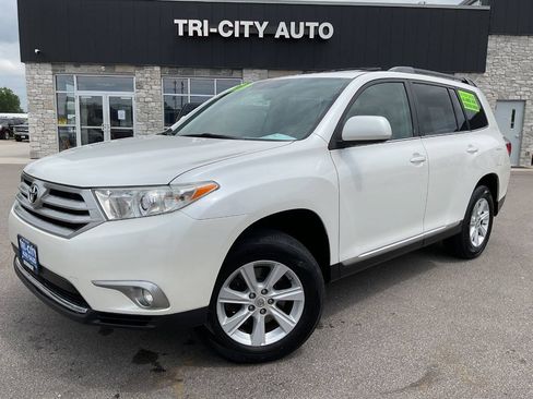 Used 2012 Toyota Highlander SE w/ Tow Pkg AWD/4WD image 1