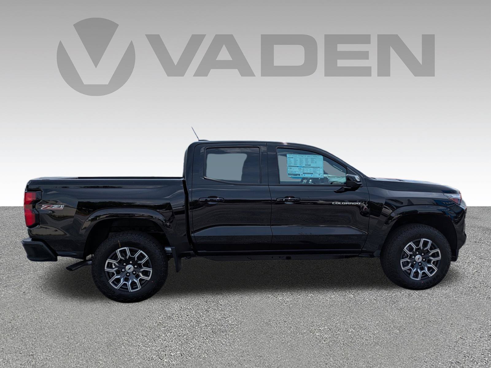 New 2026 Chevrolet Colorado Z71 w/ Technology Package AWD/4WD image 23