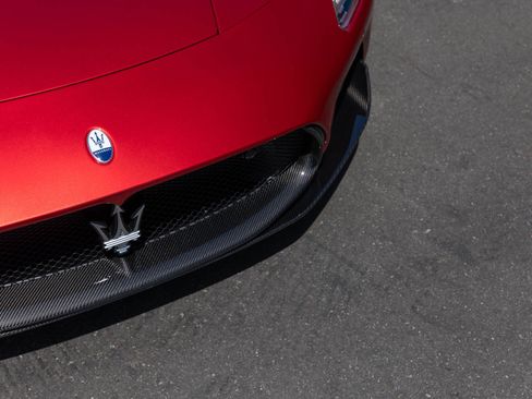 Used 2022 Maserati MC20 Coupe image 16