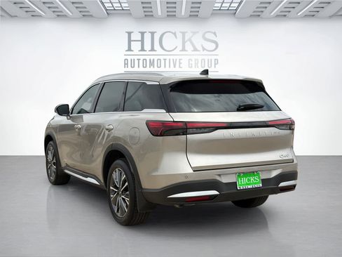 New 2026 INFINITI QX60 Luxe FWD image 7