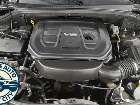 Used 2019 Jeep Grand Cherokee Limited AWD/4WD image 40
