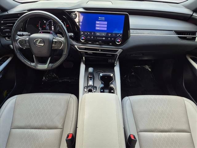 Certified 2023 Lexus RX 350 w/ Accessory Package (Z1) AWD/4WD image 16