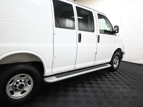 Used 2025 GMC Savana 2500 w/ Driver Convenience Package RWD image 15