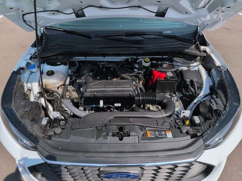 Certified 2024 Ford Escape Active AWD/4WD image 49