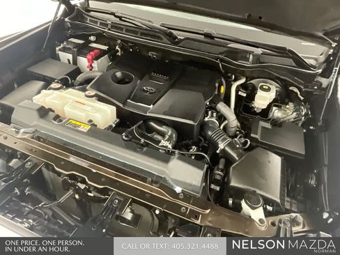 Used 2023 Toyota Tundra Limited w/ Power Package RWD image 48