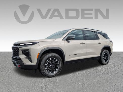 New 2026 Chevrolet Traverse Z71 image 2