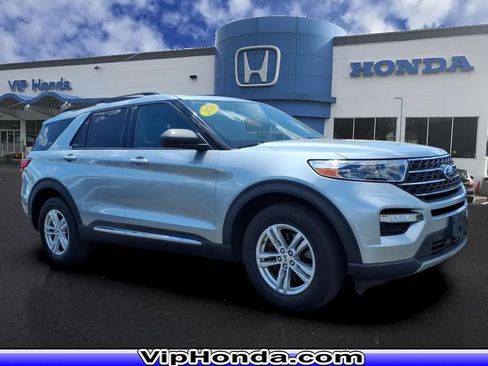 Used 2020 Ford Explorer XLT w/ Equipment Group 202A AWD/4WD image 1