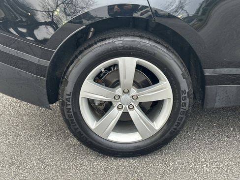 Used 2019 Land Rover Range Rover Velar S image 17