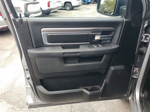 Used 2024 RAM 1500 Classic Warlock image 9