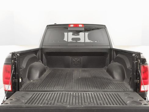 Used 2018 RAM 1500 Outdoorsman image 30