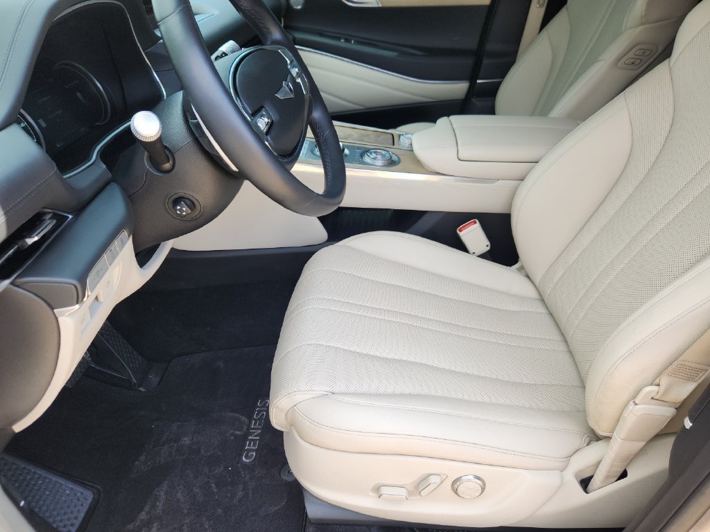 Used 2024 Genesis GV80 2.5T AWD/4WD image 9