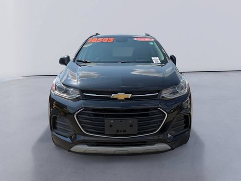 Used 2019 Chevrolet Trax LT w/ LT Convenience Package FWD image 8