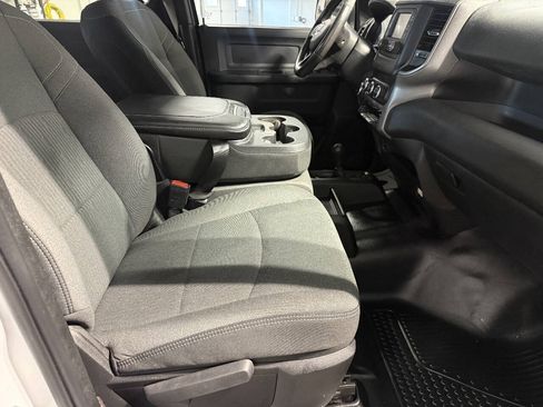 Used 2022 RAM 2500 Tradesman w/ Chrome Appearance Group AWD/4WD image 15