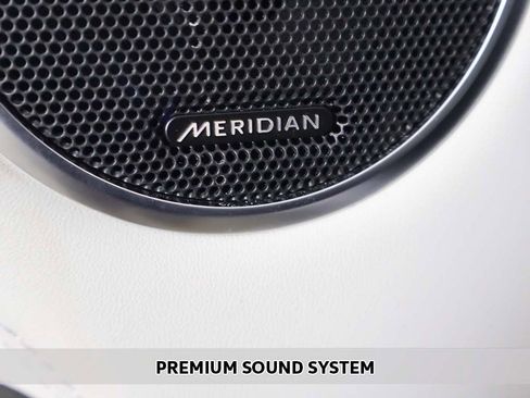 Used 2022 Land Rover Range Rover Sport SVR image 5