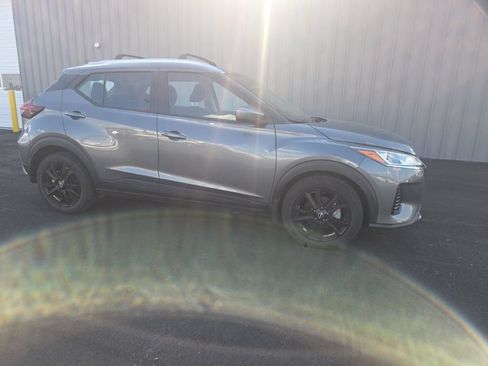 Used 2024 Nissan Kicks SV w/ Interior Electronics Package FWD image 21