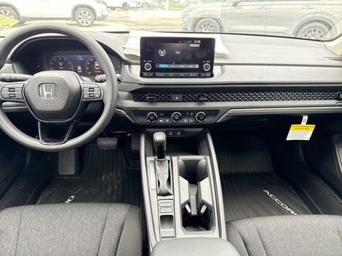 New 2025 Honda Accord LX image 17