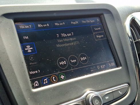 Used 2023 Chevrolet Equinox RS AWD/4WD image 16