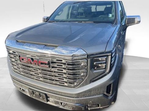 Used 2023 GMC Sierra 1500 Denali w/ Technology Package image 2