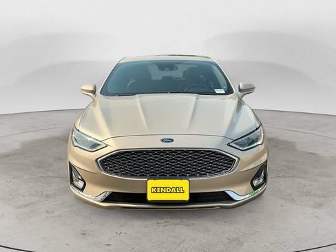 Used 2019 Ford Fusion Titanium FWD image 2