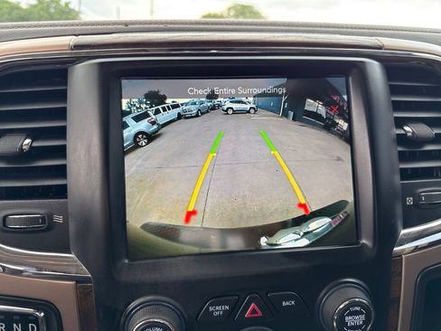 Used 2017 RAM 1500 Laramie Longhorn w/ Convenience Group AWD/4WD image 8