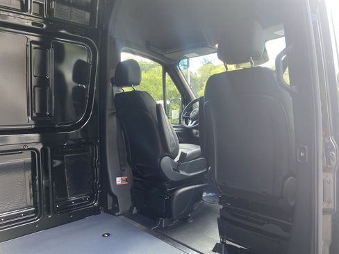 New 2024 Mercedes-Benz Sprinter 3500 image 9