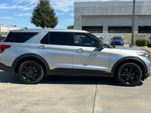 Used 2021 Ford Explorer ST w/ Equipment Group 401A AWD/4WD image 9