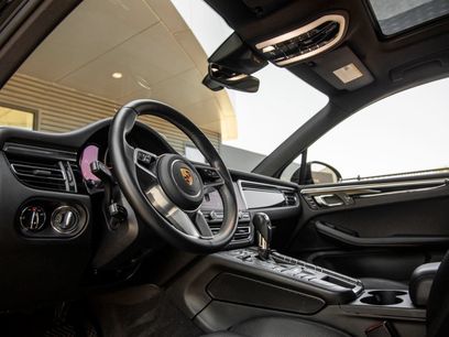 Certified 2021 Porsche Macan