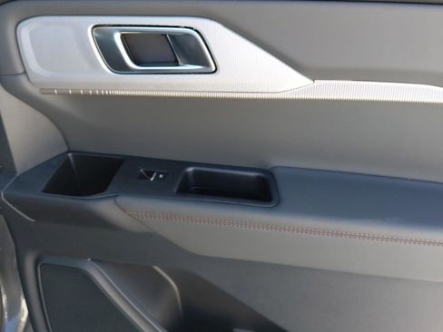 New 2026 Ford Explorer Active image 17