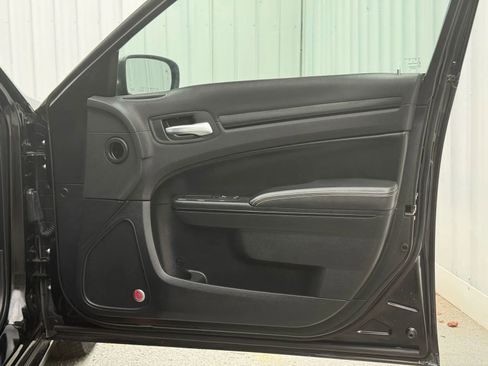 Used 2015 Chrysler 300 S w/ 300S Premium Group image 18