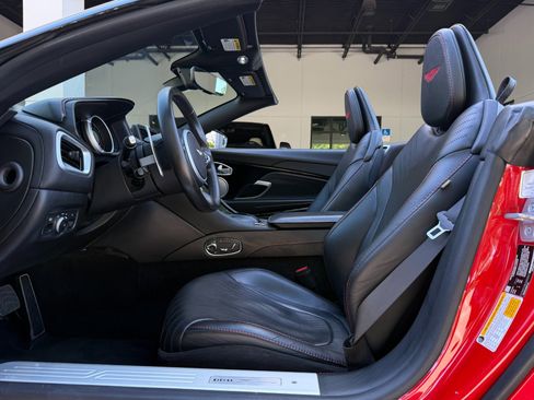 Used 2020 Aston Martin DB11 Volante RWD image 30