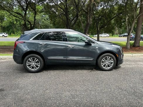 Certified 2023 Cadillac XT5 Premium Luxury AWD/4WD image 5