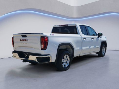 Used 2023 GMC Sierra 1500 Pro w/ Pro Value Package AWD/4WD image 3