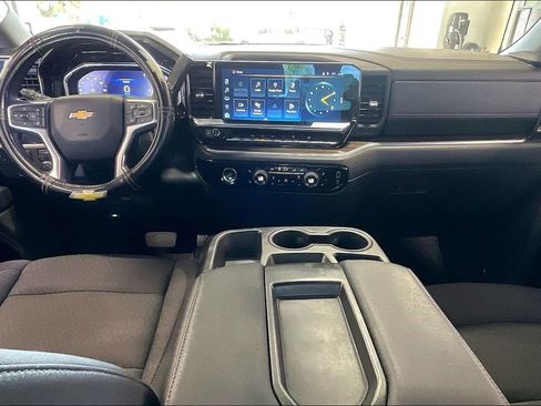 Used 2023 Chevrolet Silverado 1500 LT RWD image 6