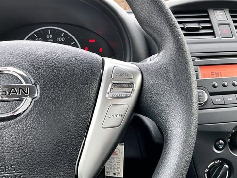 Used 2017 Nissan Versa S Plus image 11