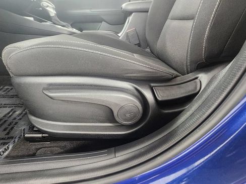Used 2023 Kia Forte LXS w/ LXS Technology Package FWD image 11