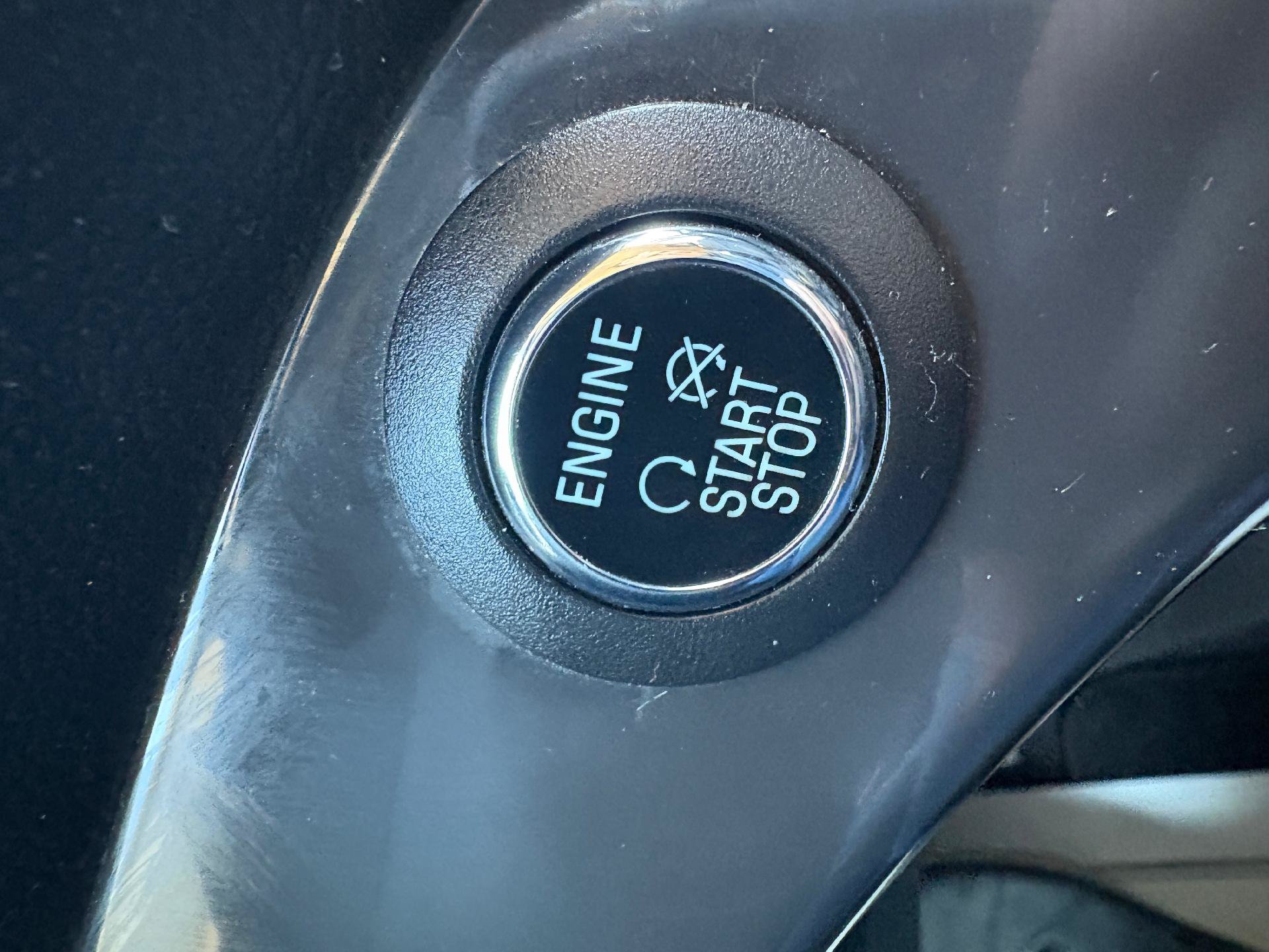 Used 2014 Ford Escape Titanium AWD/4WD image 23